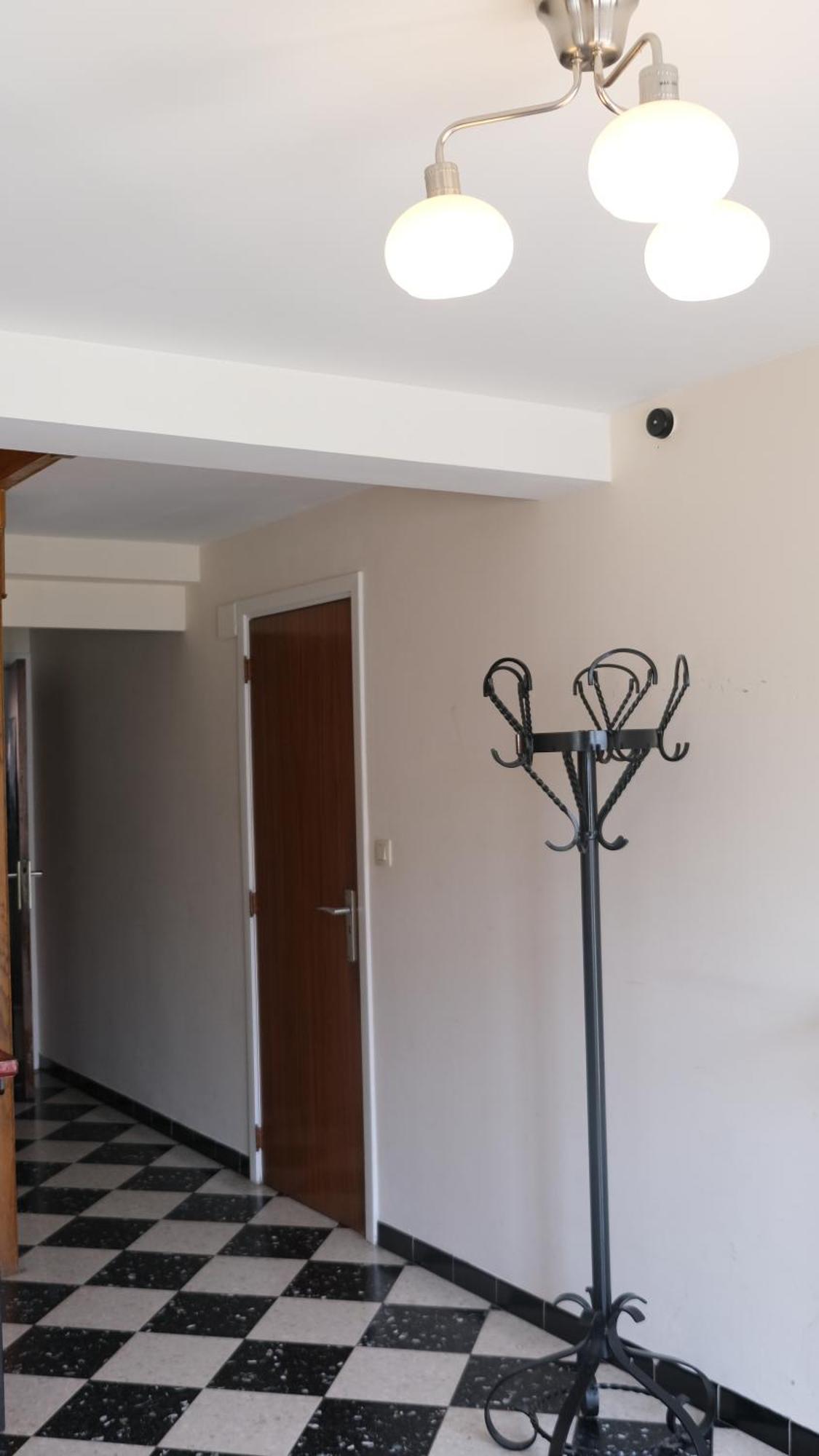 Maison Familiale บรัสเซลส์ ภายนอก รูปภาพ
